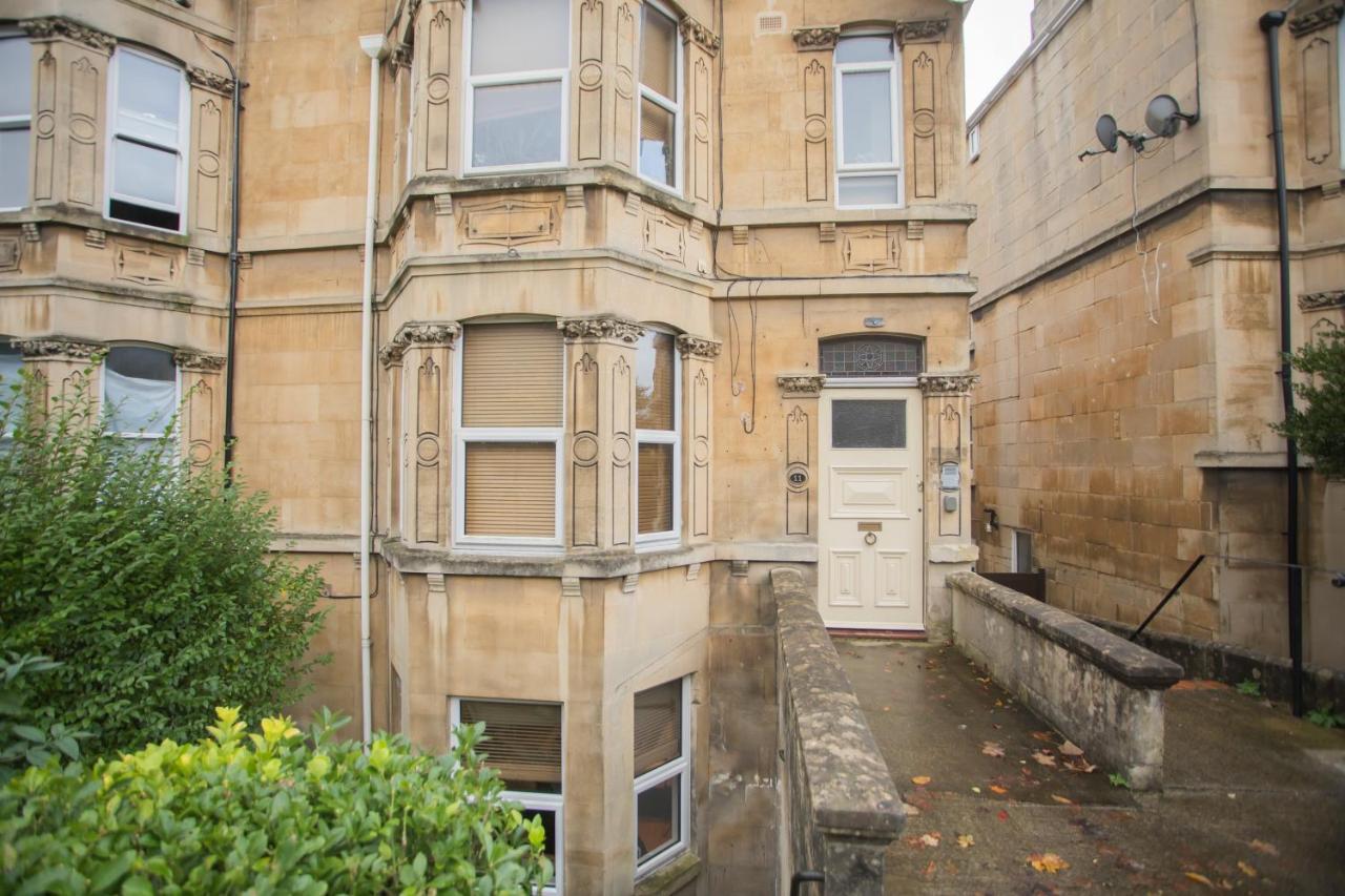 Luxury Garden Apartment Bath Exterior foto